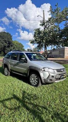 FIAT PALIO 1.8 MPI ADVENTURE WEEKEND 16V FLEX 4P MANUAL FIAT PALIO 1.8 MPI ADVENTURE WEEKEND 16V FLEX 4P MANUAL
